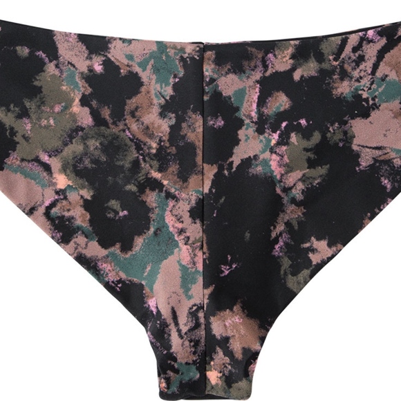 RVCA WOMEN'S CAMO FLORAL CHEEKY BIKINI BOTTOMS - Picture 6 of 7